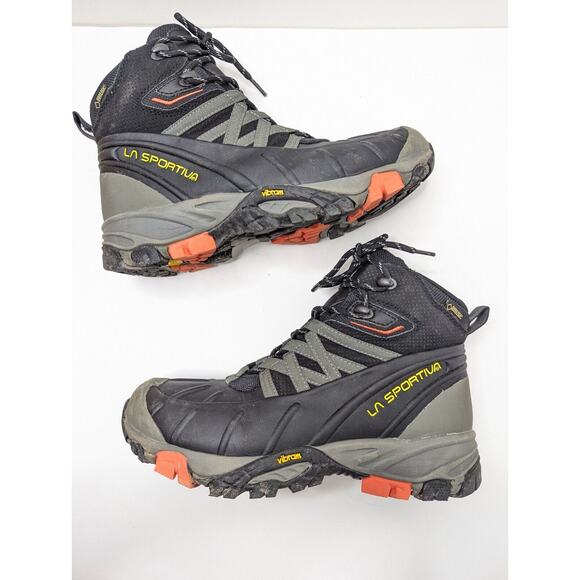 La Sportiva Shoes - La Sportiva Frost GTX Size 8.5 Black Womens Waterproof Boot Goretex